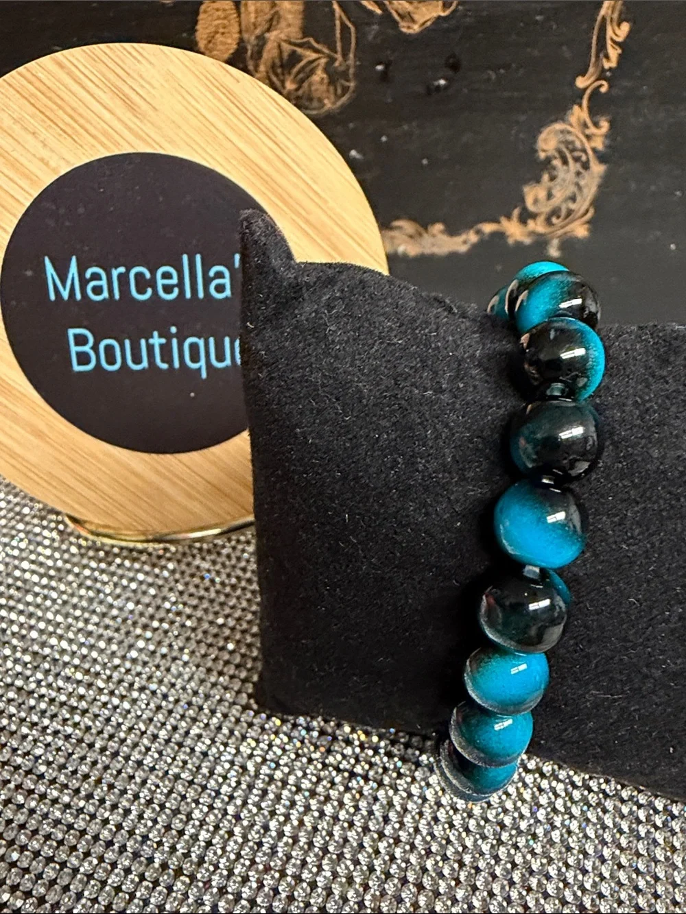 Unisex Turquoise and Black Beaded Bracelet